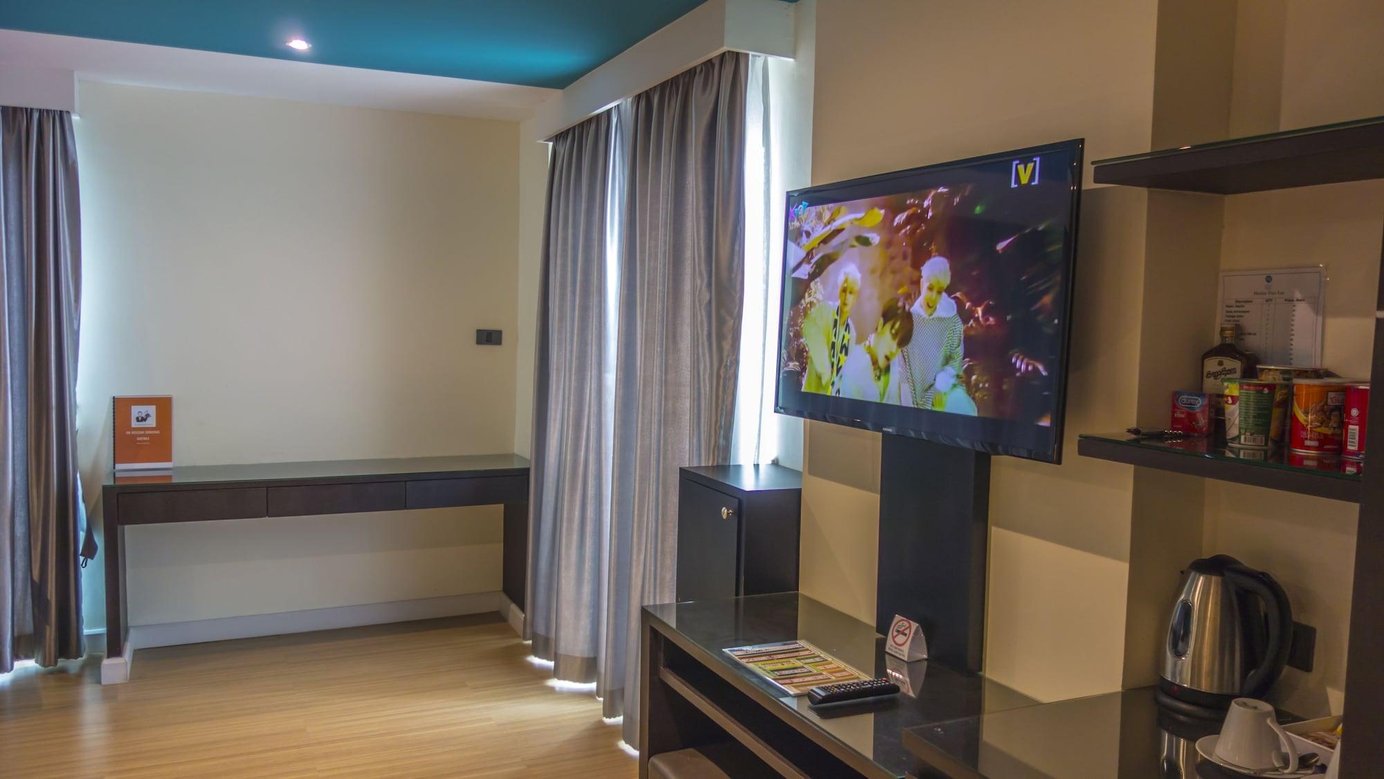 Unique Regency Pattaya Hotel Екстериор снимка