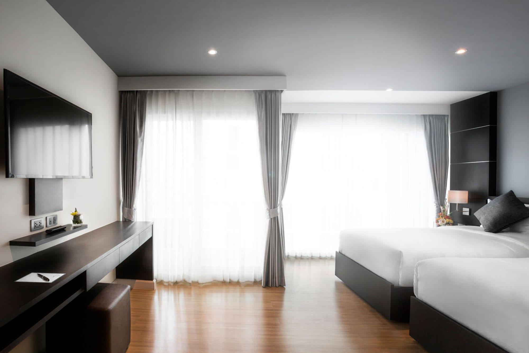 Unique Regency Pattaya Hotel Екстериор снимка