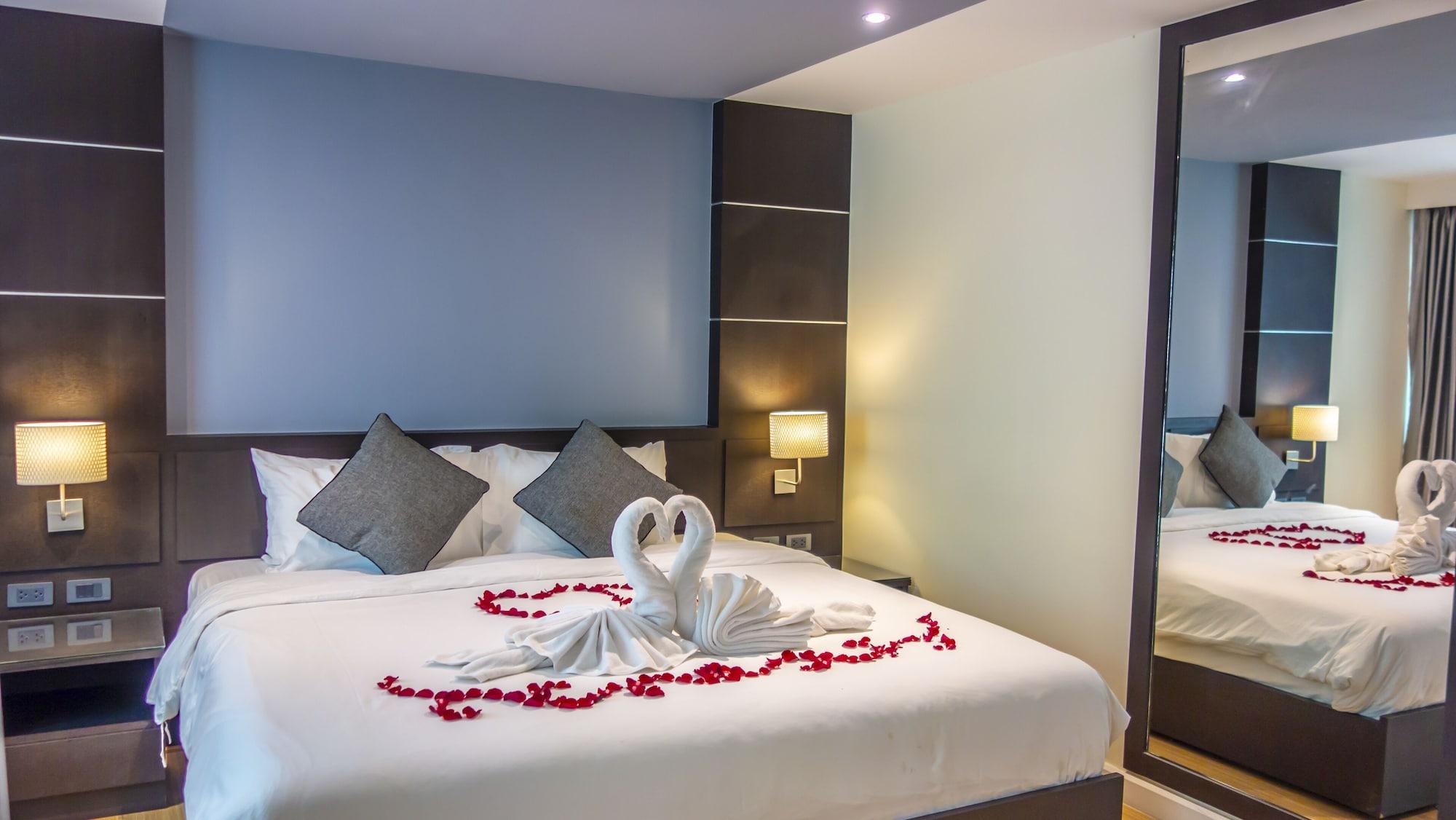 Unique Regency Pattaya Hotel Екстериор снимка