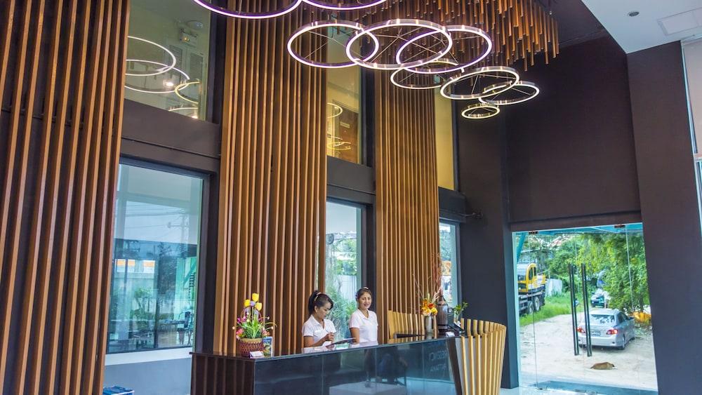 Unique Regency Pattaya Hotel Екстериор снимка