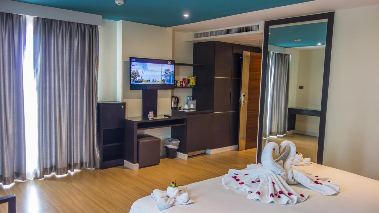 Unique Regency Pattaya Hotel Екстериор снимка